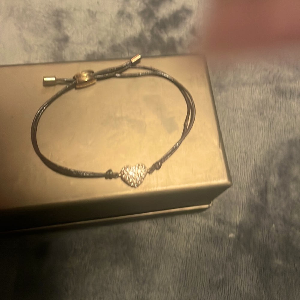 Fossil brown leather with heart sliding adjustable bracelet